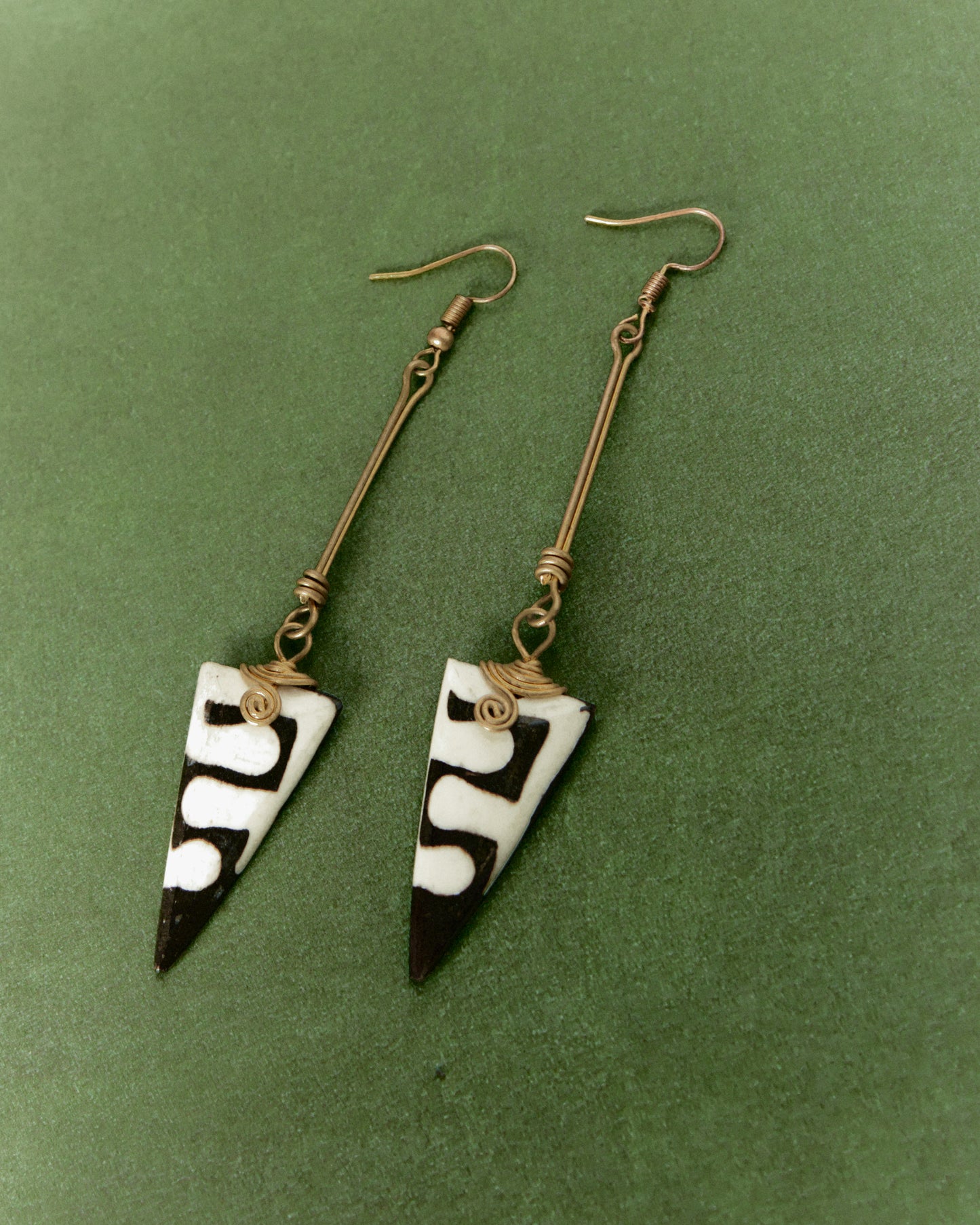 Ngao Mdogo Brass Earrings